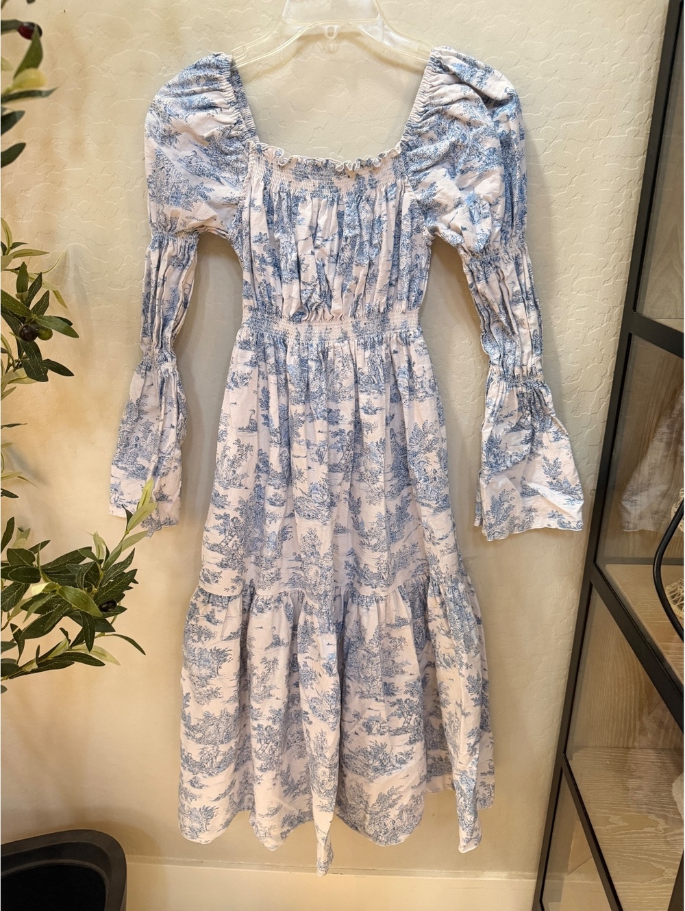 Nothing Fits But Hein Dress View 4